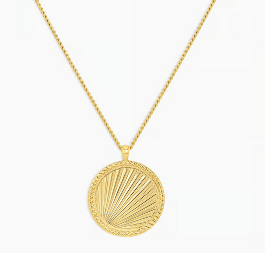 Sunny Pendant Necklace